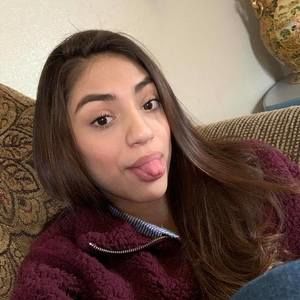 Meet your Posher, Evelyn